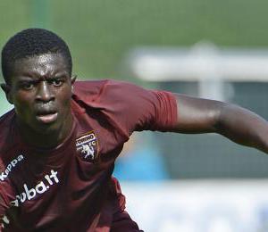 Abou Diop con la maglia del Torino (Google)