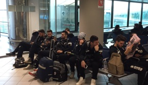 La squadra in aeroporto a Caselle(Foto Fc Pro Vercelli)