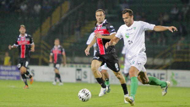 Ettore Marchi in azione contro l'Avellino (Foto Ivan Benedetto)