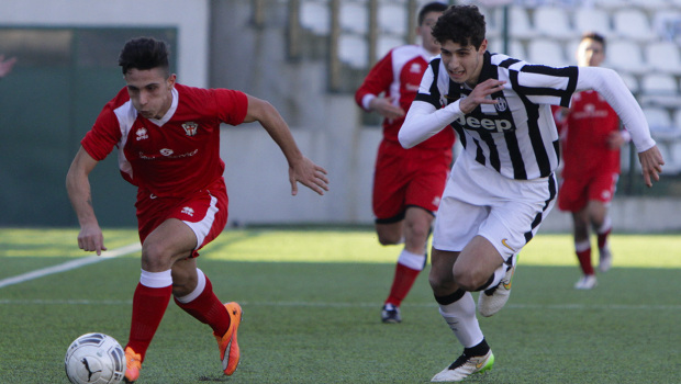 Immagine della gara tra Pro Vercelli e Juventus Allievi Nazionali (Foto Ivan Benedetto)