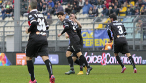 Luca Castiglia dopo il gol al Frosinone (Foto Ivan Benedetto)