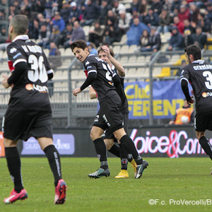 Luca Castiglia dopo il gol al Frosinone (Foto Ivan Benedetto)