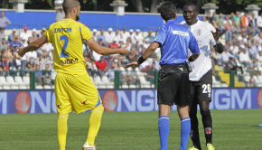 Mohamed Coly e Zanon del Frosinone (Foto Ivan Benedetto)