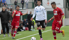 Umberto Germano in azione contro il Carpi (Foto Ivan Benedetto)