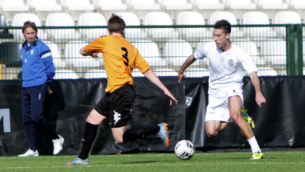 Mattia Sprocati in azione contro l'Ivrea (Foto Ivan Benedetto)