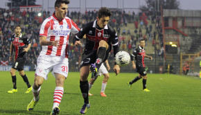 Luca Castiglia nella sfida dell'anno scorso con il Vicenza (Foto Ivan Benedetto)