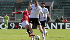 Ettore Marchi contro il Bari (Foto Ivan Benedetto)