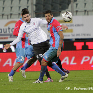 Giacomo Beretta contro il Catania (Foto Ivan Benedetto)