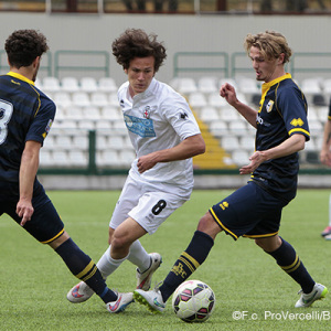 Giuseppe Ianniello contro il Parma (Foto Ivan Benedetto)