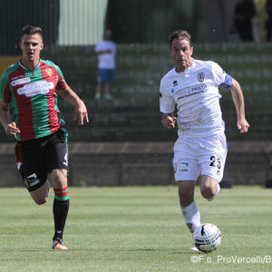 Massimiliano Scaglia contro la Ternana (Foto Ivan Benedetto)