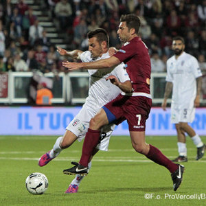 Umberto Germano contro il Trapani (Foto Ivan Benedetto)