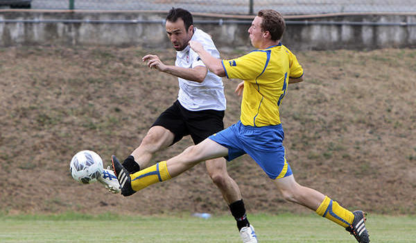 Azione del gol di Marchi contro il Cumiana (Foto Ivan Benedetto)