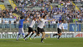 Esultanza in Brescia-Pro Vercelli 2014-15 (Foto Ivan Benedetto)