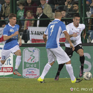 Mattia Sprocati contro il Novara (Foto Ivan Benedetto)