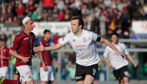 Ettore Marchi esulta dopo il gol al Livorno (Foto Ivan Benedetto)