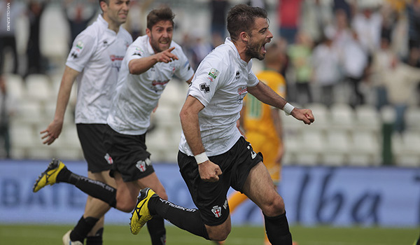 Elia Legati esulta per il gol all'Avellino (Foto Ivan Benedetto)