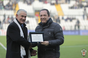 Arturo Scribante premiato da Massimo Secondo (Foto Ivan Benedetto)