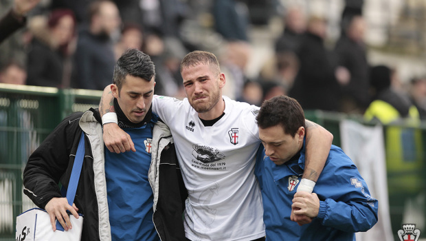 Il dolore di Andrea La Mantia (Foto Ivan Benedetto)