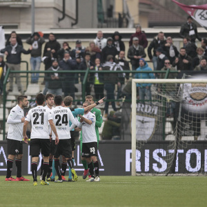 L'espulsione di Provedel (Foto Ivan Benedetto)