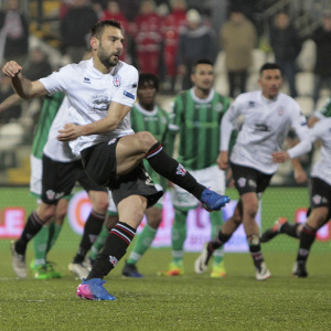 Il rigore di Gianmario Comi (Foto Ivan Benedetto)