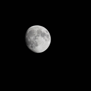 La Luna sopra Ascoli (Foto Ivan Benedetto)