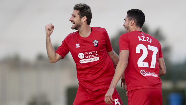 Luca Tedeschi esulta per il gol (Foto Ivan Benedetto)