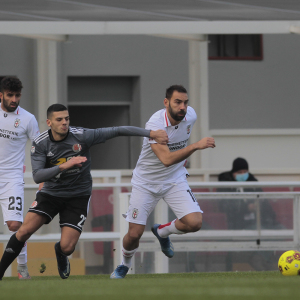 Alessandro Macchioni contro la Pro Vercelli (Foto Ivan Benedetto)