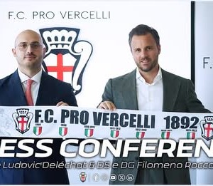 Fimmanò e Deléchat (Foto F.C. Pro Vercelli 1892)
