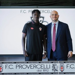 Asane Sow e Filomeno Rocco Fimmanò (Foto F.C. Pro Vercelli 1892)