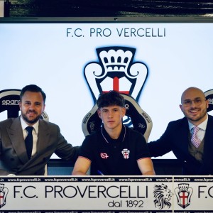 Deléchat, Giovanni Zacchera, Fimmanò (Foto F.C. Pro Vercelli 1892)